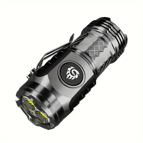 MaxPower™️ - Mini torcia tattica indistruttibile e potente.