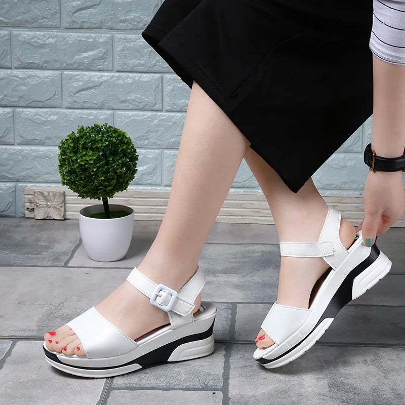 VEIGGARA | Sandali con plateau da donna